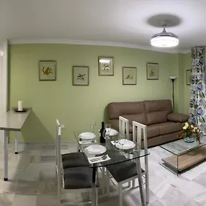 https://apartamento-cntrico-los-pajaritos-con-garaje.es-andalucia.com